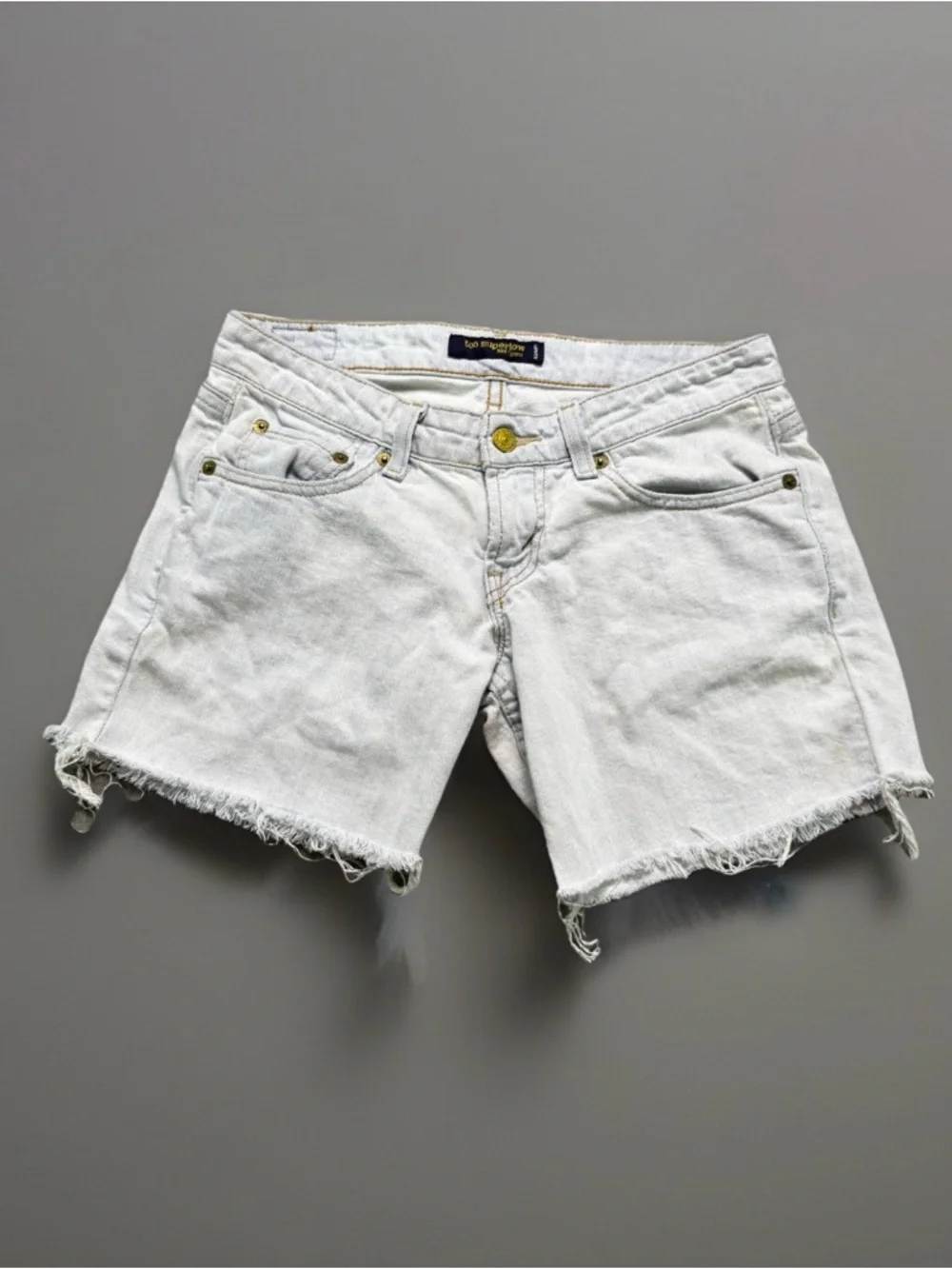 Levi's 524 Too Superlow Denim Shorts Size 1 Short Y2K Light Wash Cutoff Vintage